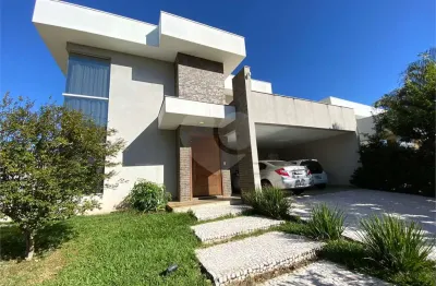 Casa  à venda com 3 quartos, sendo 3 suítes,  no condomínio montreal, são carlos - sp