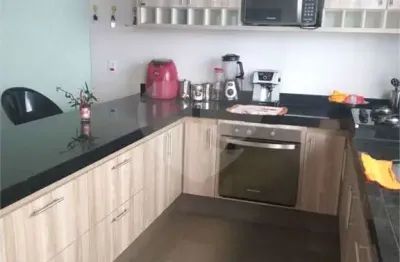 Casa à venda com 3 quartos, sendo 1 suíte,  em jardim acapulco, são carlos - sp