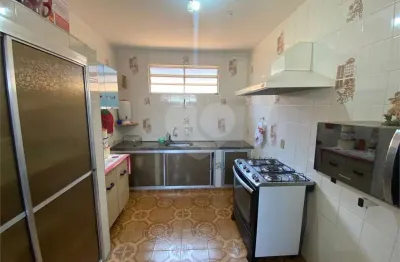 Casa à venda com 3 quartos em vila prado, são carlos - sp
