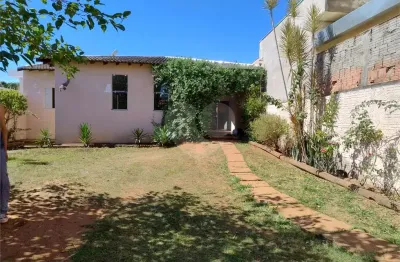 Casa à venda com 2 quartos, sendo 1 suíte,  em jardim santa elisa, são carlos - sp