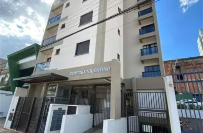Apartamento à venda com 2 quartos, sendo 1 suíte,  no condomínio edifício tolentino, são carlos - sp