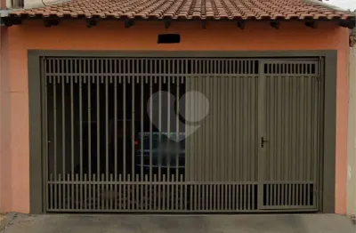 Casa à venda com 3 quartos, sendo 1 suíte,  em planalto paraíso, são carlos - sp