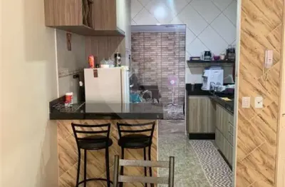 Casa  à venda com 2 quartos, sendo 1 suíte,  no condomínio moradas iii, são carlos - sp
