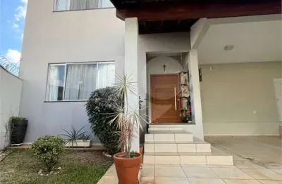 Casa à venda com 3 quartos, sendo 3 suítes,  em jardim alvorada, são carlos - sp