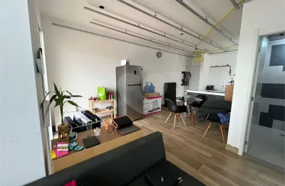 Apartamento à venda com 2 quartos, sendo 1 suíte,  no condomínio vila verde sabará, são carlos - sp