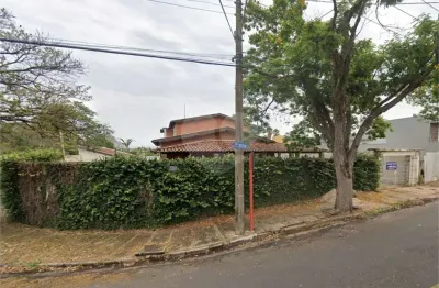 Sobrado à venda com 5 quartos, sendo 1 suíte,  em jardim cardinalli, são carlos - sp