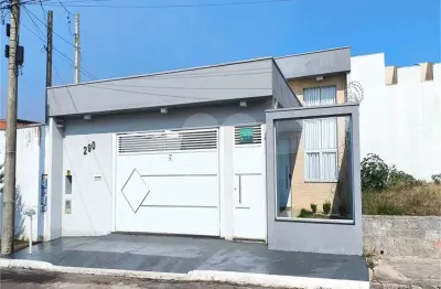 Casa à venda com 3 quartos em jardim embaré, são carlos - sp