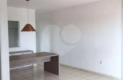 Apartamento à venda com 2 quartos, sendo 1 suíte,  no condomínio vila verde sabará, são carlos - sp
