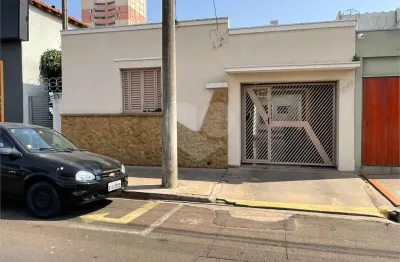 Casa com 3 quartos à venda na Rua Marechal Deodoro, Centro, São Carlos