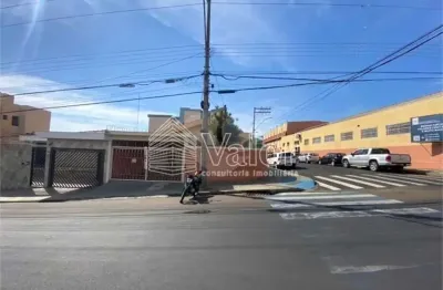 Casa à venda com 3 quartos, sendo 1 suíte,  em vila monteiro (gleba i), são carlos - sp