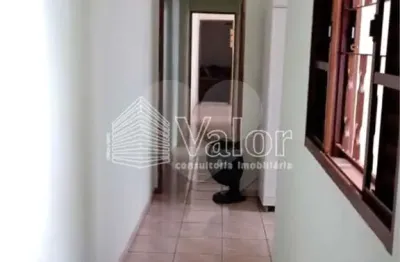 Casa à venda com 3 quartos, sendo 1 suíte,  em jardim medeiros, são carlos - sp