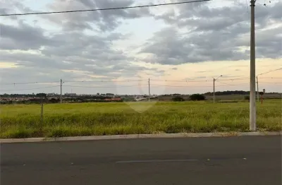 Terreno à venda na Rua 18 De Abril, Jardins do Porto, São Carlos