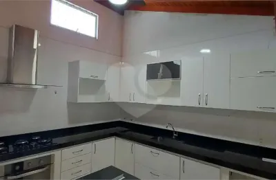 Casa  à venda com 2 quartos no condomínio moradas iii, são carlos - sp