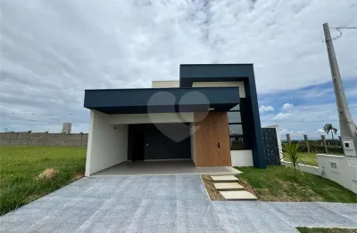 Casa  à venda com 3 quartos, sendo 1 suíte,  no condomínio residencial villeneuve, são carlos - sp
