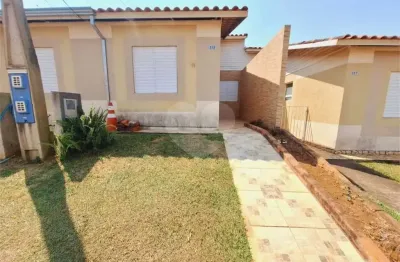 Casa  à venda com 2 quartos, sendo 1 suíte,  no condomínio moradas ii, são carlos - sp