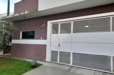 Casa  à venda com 3 quartos, sendo 3 suítes,  no condomínio residencial quebec, são carlos - sp