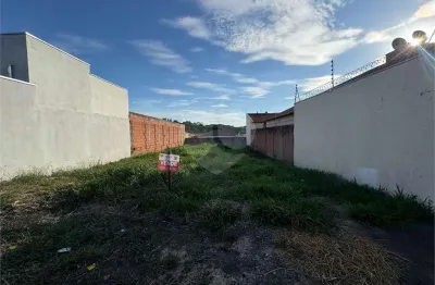 Terreno à venda na Rua Syllas da Silva Rosa, Jardim Embaré, São Carlos
