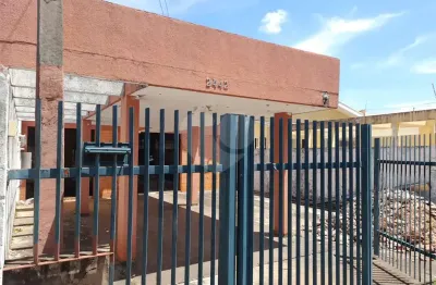 Casa à venda com 3 quartos em jardim são carlos, são carlos - sp