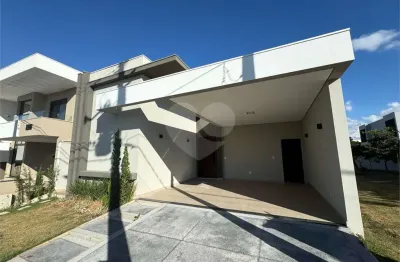 Casa  à venda com 3 quartos, sendo 3 suítes,  no condomínio village damha iv, são carlos - sp