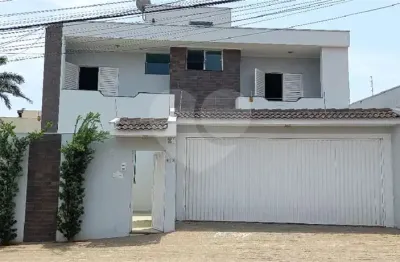 Sobrado à venda com 4 quartos, sendo 1 suíte,  em jardim cardinalli, são carlos - sp
