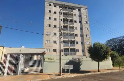 Apartamento à venda com 2 quartos, sendo 1 suíte,  no condomínio residencial beija-flor, são carlos - sp