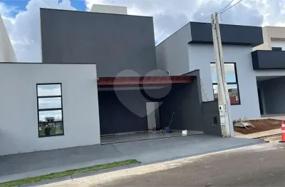 Casa  à venda com 3 quartos, sendo 3 suítes,  no condomínio residencial villeneuve, são carlos - sp