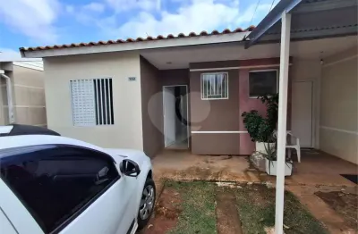 Casa  à venda com 2 quartos no condomínio moradas i, são carlos - sp