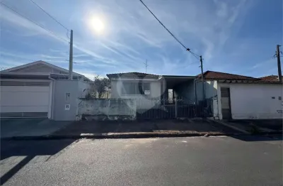 Casa com 3 quartos à venda na Rua Francisco Fiorentino, Vila Boa Vista, São Carlos