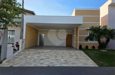 Casa  à venda com 3 quartos, sendo 2 suítes,  no condomínio village damha iii, são carlos - sp