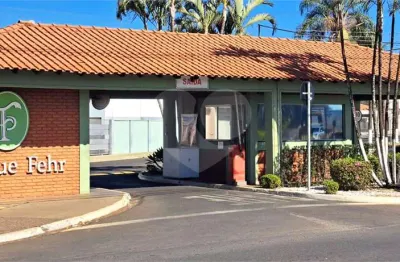 Casa à venda com 3 quartos, sendo 1 suíte,  em parque fehr, são carlos - sp