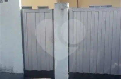 Casa à venda com 2 quartos em núcleo residencial castelo branco, são carlos - sp