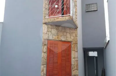 Sobrado à venda com 3 quartos em jardim menzani, ibaté - sp