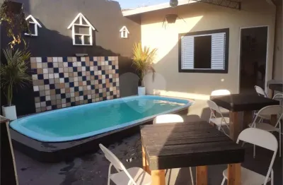 Sobrado à venda com 2 quartos em cidade aracy, são carlos - sp