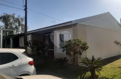 Casa  à venda com 2 quartos no condomínio moradas i, são carlos - sp