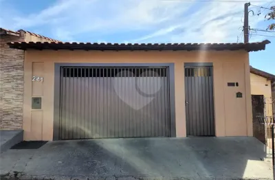Casa à venda com 2 quartos em residencial américo alves margarido, são carlos - sp