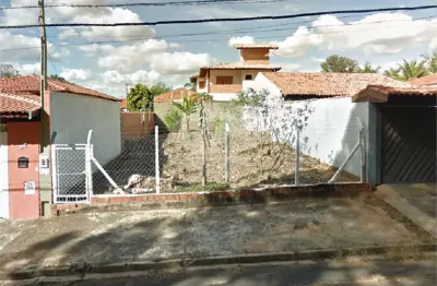 Terreno à venda na Avenida Francisco Falvo, Residencial Samambaia, São Carlos