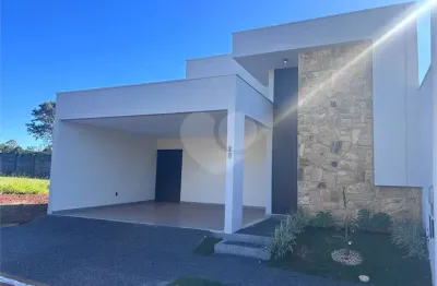 Terreno  à venda com 3 quartos, sendo 1 suíte,  no condomínio recanto do sabiá, são carlos - sp