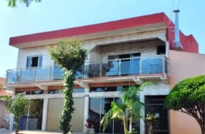 Sobrado comercial à venda com 3 quartos em cidade aracy, são carlos - sp
