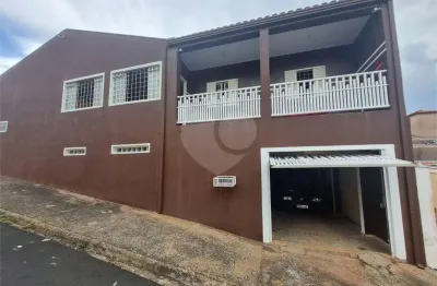 Casa à venda com 3 quartos, sendo 1 suíte,  em jardim social belvedere, são carlos - sp