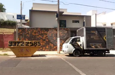 Sobrado à venda com 4 quartos, sendo 2 suítes,  em parque santa mônica, são carlos - sp