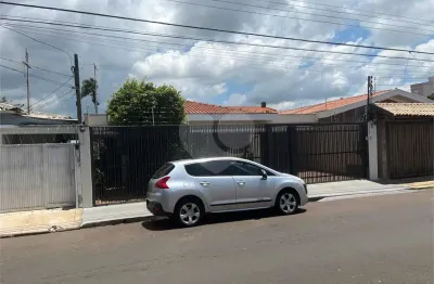 Casa à venda com 3 quartos, sendo 1 suíte,  em chácara são joão, são carlos - sp