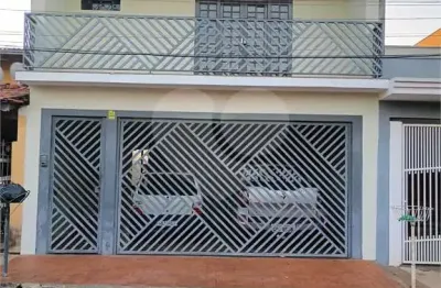 Sobrado à venda com 3 quartos, sendo 1 suíte,  em jardim bicão, são carlos - sp