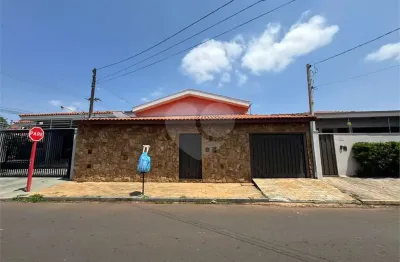 Casa à venda com 3 quartos, sendo 1 suíte,  em jardim alvorada, são carlos - sp