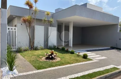 Casa  à venda com 3 quartos, sendo 1 suíte,  no condomínio residencial eldorado-, são carlos - sp