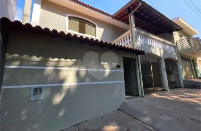 Sobrado à venda ou para alugar com 4 quartos, sendo 1 suíte,  em jardim nova santa paula, são carlos - sp