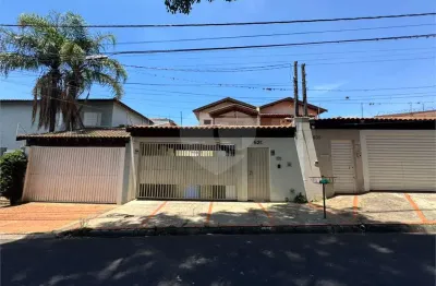 Sobrado à venda com 3 quartos, sendo 1 suíte,  em parque santa felícia jardim, são carlos - sp