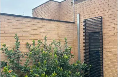 Casa à venda com 3 quartos, sendo 1 suíte,  em parque santa mônica, são carlos - sp