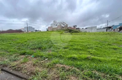 Terreno à venda na Rua Antonio Antonioli, Jardim Santa Júlia, São Carlos