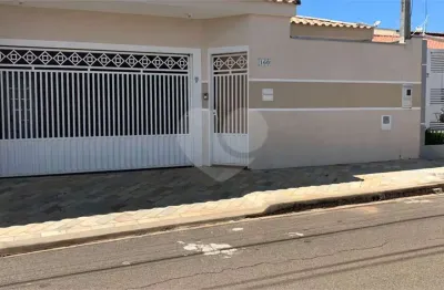 Casa à venda com 3 quartos, sendo 1 suíte,  em jardim embaré, são carlos - sp