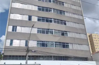 Apartamento à venda com 3 quartos no condomínio Edifício São Carlos, São Carlos - SP